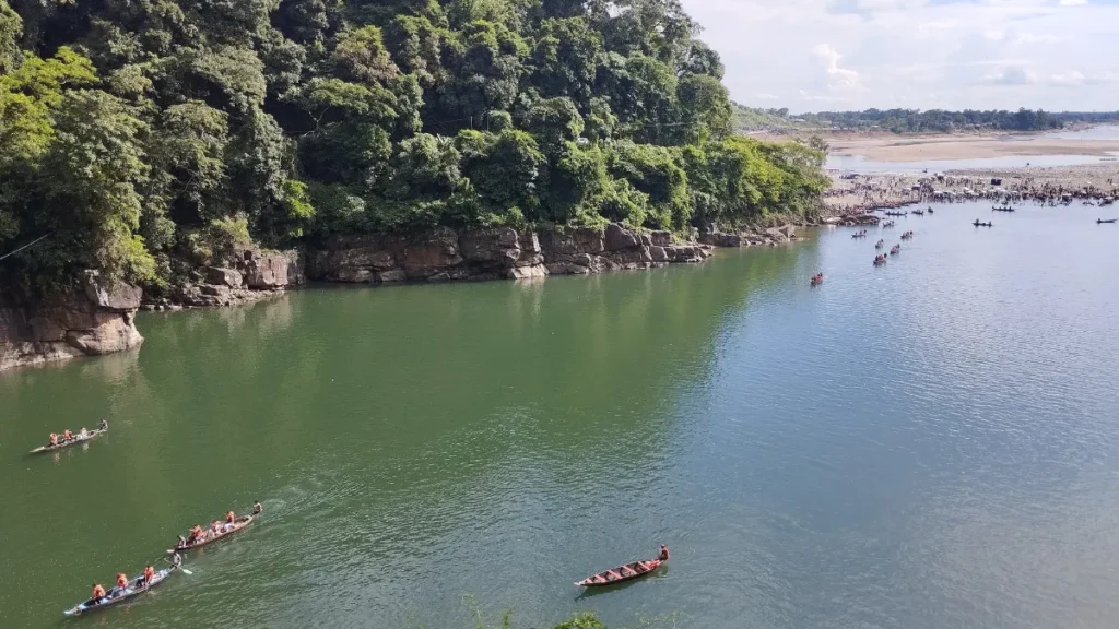 Dawki River Boating