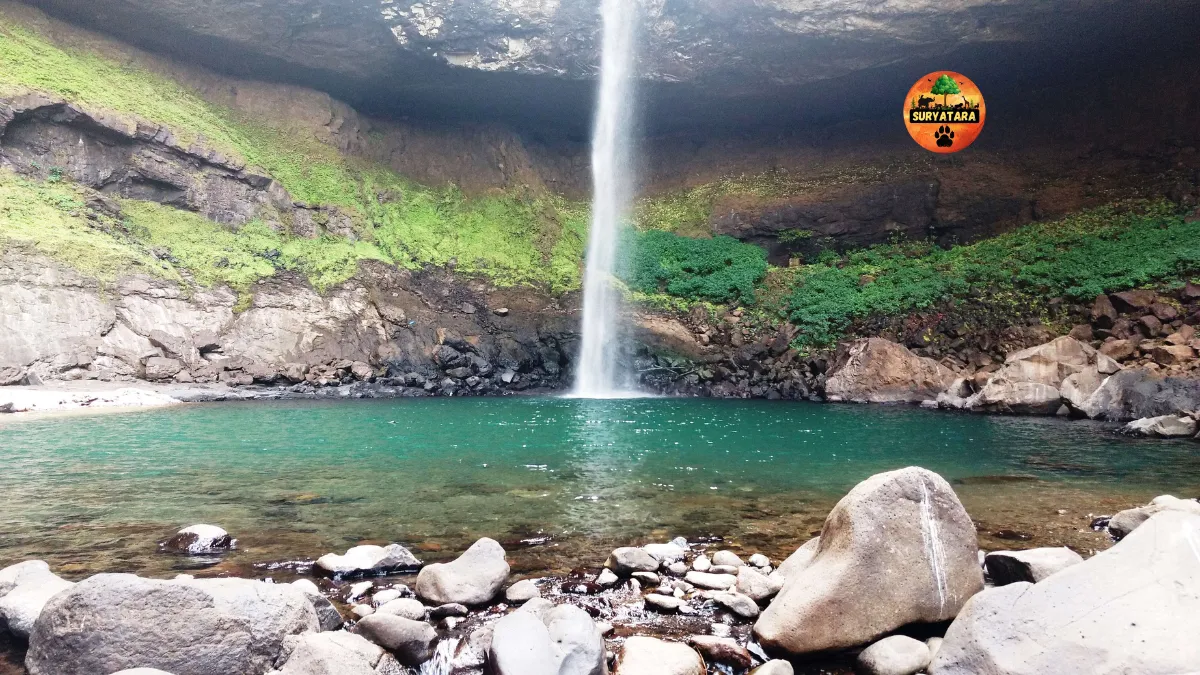 Devkund Waterfall Best Time to Visit