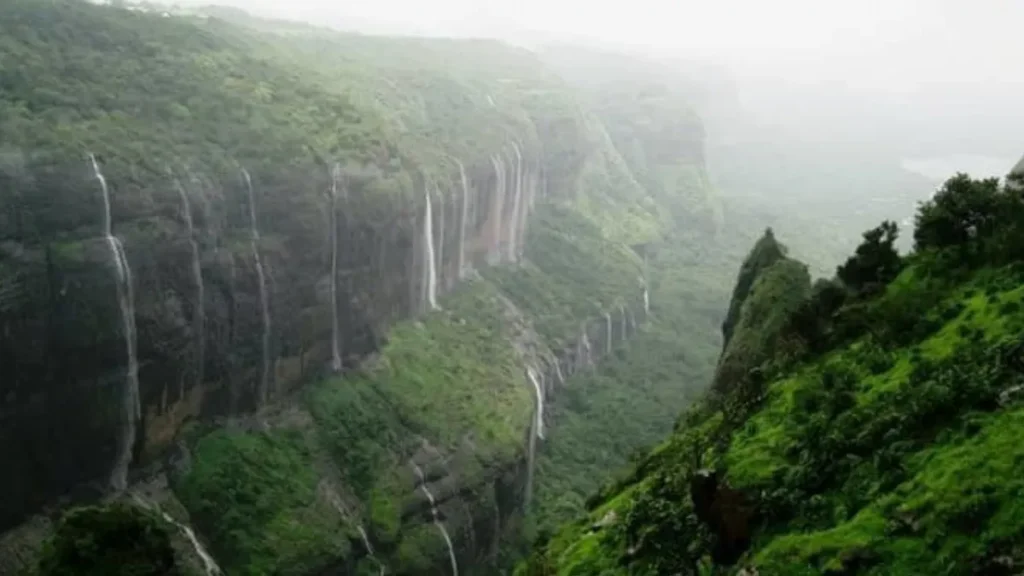 Devkund Waterfall Trek