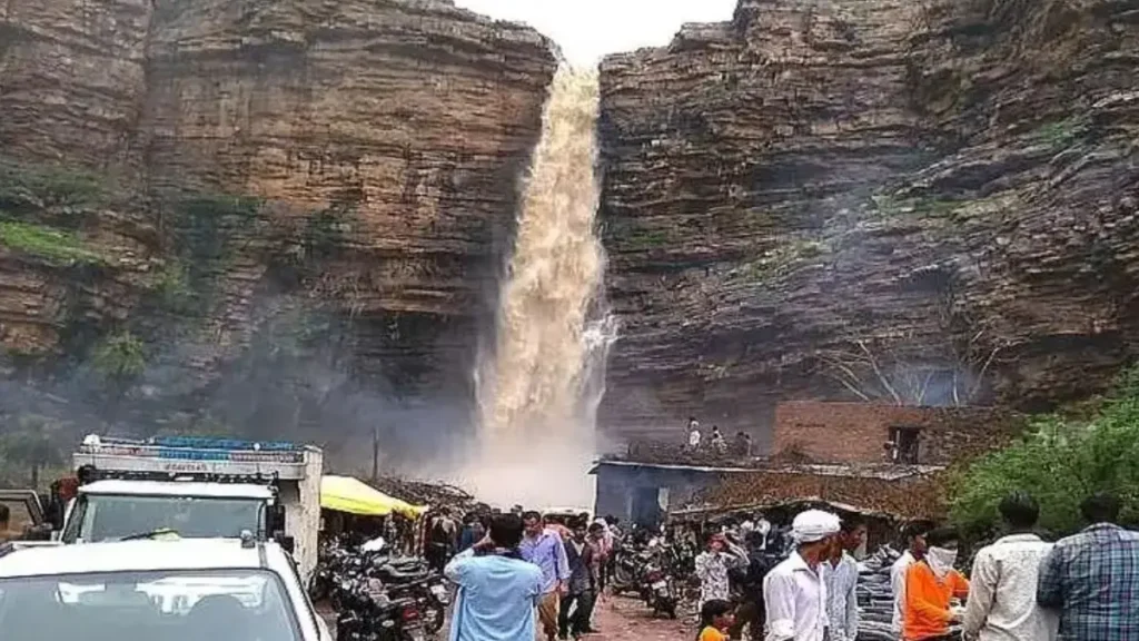 Jhojeshwar Waterfall