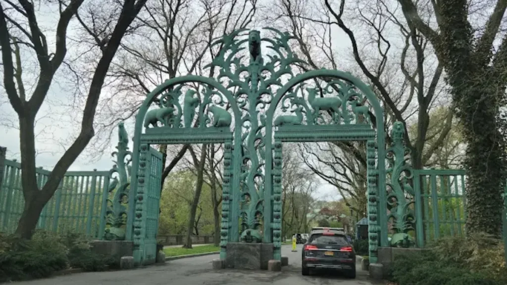 Bronx Zoo